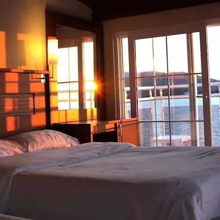Otel Makri